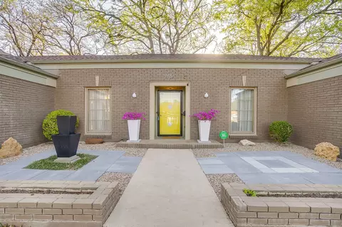 1705 Watson St, Fort Worth, TX 76103