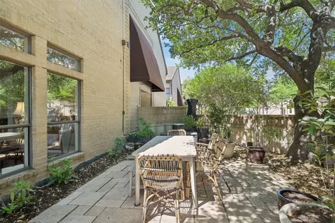Exterior - 3801 Gilbert Ave #A, Dallas, TX 75219 photo 7 of 9