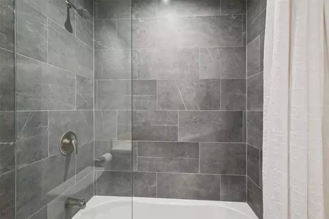 Bath - 3801 Gilbert Ave #A, Dallas, TX 75219 photo 7 of 7