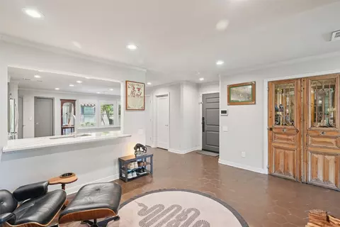Entry Way - 3801 Gilbert Ave #A, Dallas, TX 75219 photo 1 of 5