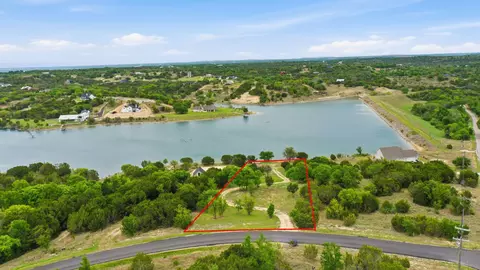305 Compass Way, Bluff Dale, TX 76433