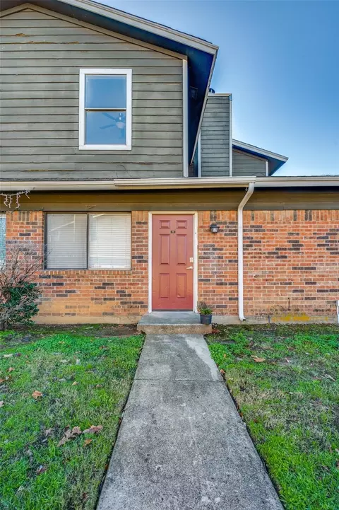 1122 Millview #701, Arlington, TX 76012