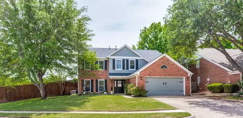 5125 Broken Bow Dr, Fort Worth, TX 76137