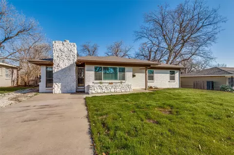 7724 Gaston Ave, Fort Worth, TX 76116