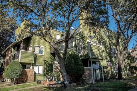 9833 Walnut St #203, Dallas, TX 75243