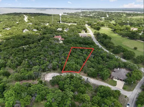 106 Ash Ct, Runaway Bay, TX 76426