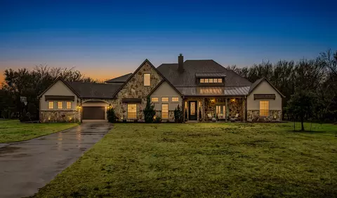 232 Branding Iron Ct, Royse City, TX 75189