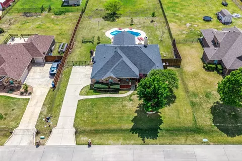 1523 Harvest Ln, Nevada, TX 75173