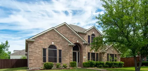 307 Sweet Gum Ln, Sunnyvale, TX 75182