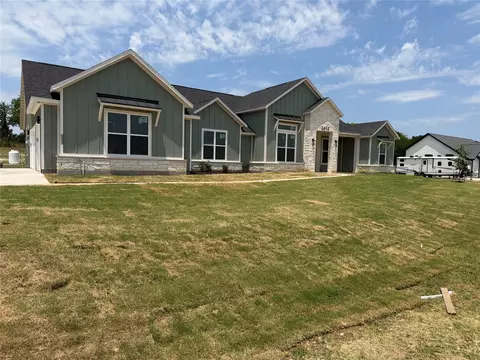 2472 Eastridge Blvd, Princeton, TX 75407