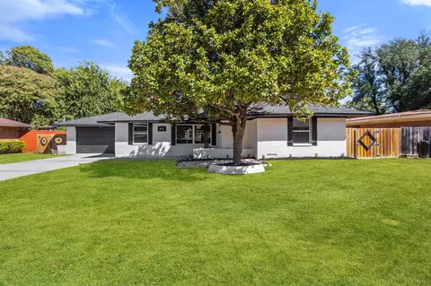 811 Tarryall Dr, Dallas, TX 75224