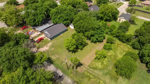 400 E Freeman St, Ennis, TX 75119