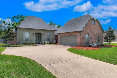 123 Creston Ln, Shreveport, LA 71106