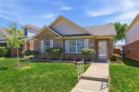 9000 Stewart St, Cross Roads, TX 76227