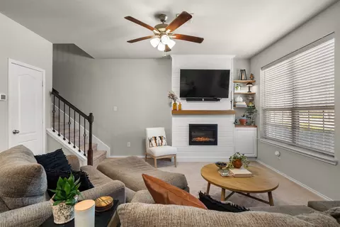 3541 Cricket Dr, Denton, TX 76207