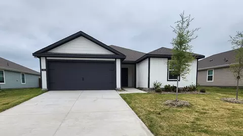 500 Silver Birch Dr, Nevada, TX 75173