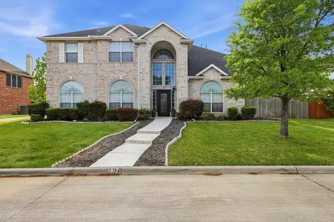 1817 Lake Forest Blvd, Flower Mound, TX 75028