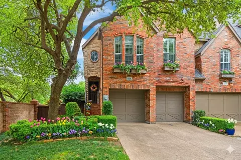 4160 Towne Green Cir, Addison, TX 75001