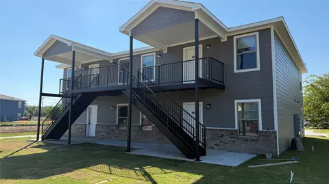 3005 Grey Wolf Cir, Denton, TX 76209