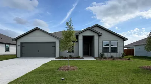 503 American Elm Dr, Nevada, TX 75189