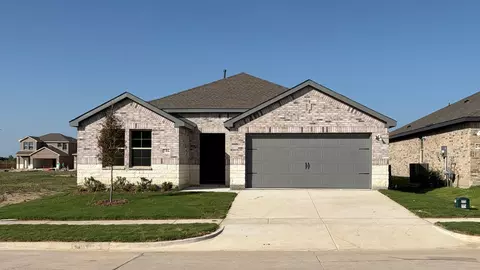 206 Van Horn Dr, Terrell, TX 75160