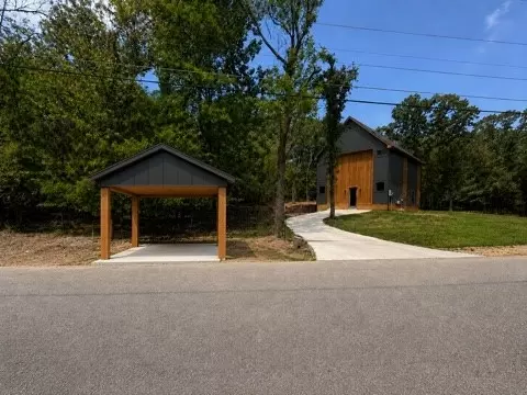 116 Carolyn Rd, Mabank, TX 75156