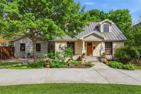 9204 Hermosa Dr, Dallas, TX 75218