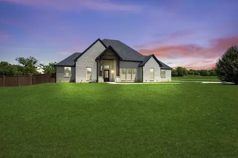 2201 Norwood St, Sherman, TX 75092