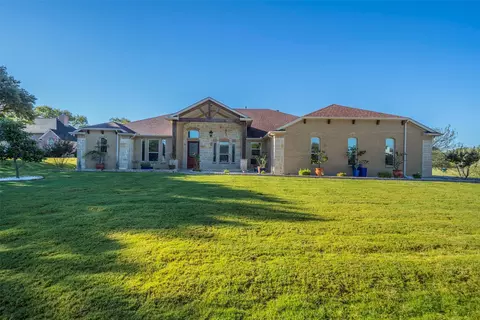 2852 Sonterra Dr, Cedar Hill, TX 75104