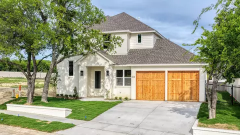 208 Park Villa Ln, Aledo, TX 76008