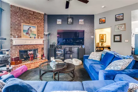 Living - 805 E Huitt Ln, Euless, TX 76040 photo 1 of 6