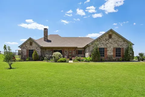 1287 Chartres, Kaufman, TX 75142