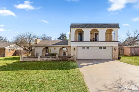 1206 E Sycamore Dr, Burkburnett, TX 76354