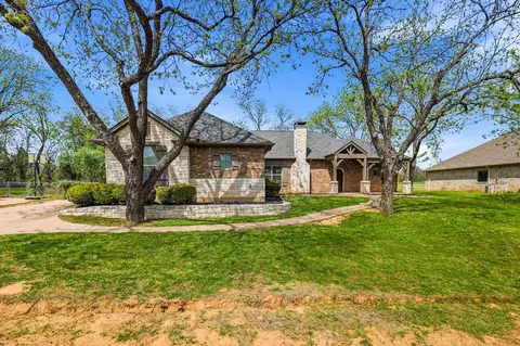 9601 Ravenswood Rd, Granbury, TX 76049