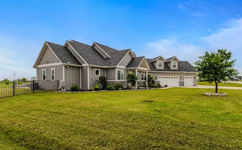 2130 Providence Way, Nevada, TX 75173