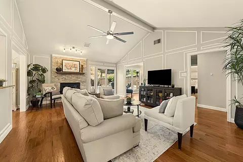 932 Edgefield Trl, Flower Mound, TX 75028