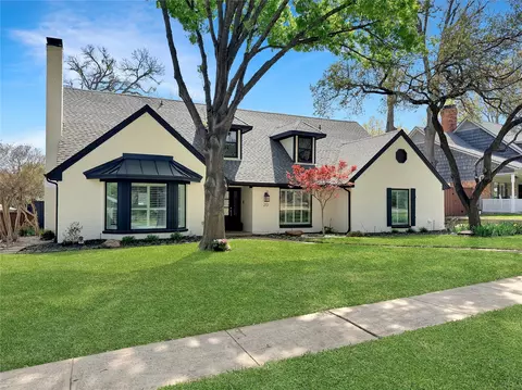 213 Canyon Valley Dr, Richardson, TX 75080