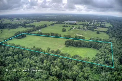 252 County Road 2431, Como, TX 75431