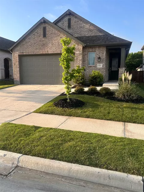 3918 Southbend Ct, Denison, TX 75020