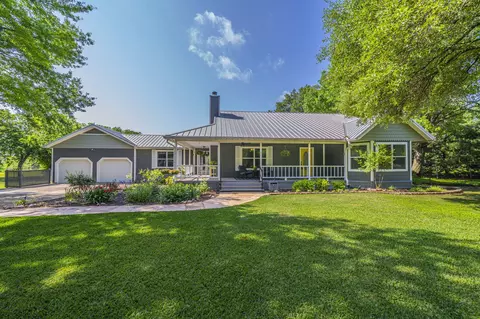 3992 Hartlee Field Rd, Denton, TX 76208