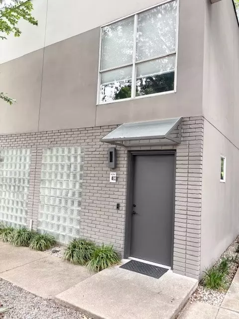 4241 Buena Vista St #8, Dallas, TX 75205