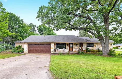 1730 Hull St, Denison, TX 75020