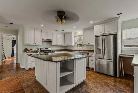 Kitchen - 914 Griffith Ave, Terrell, TX 75160 photo 2 of 2