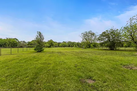 Exterior - 914 Griffith Ave, Terrell, TX 75160 photo 6 of 6