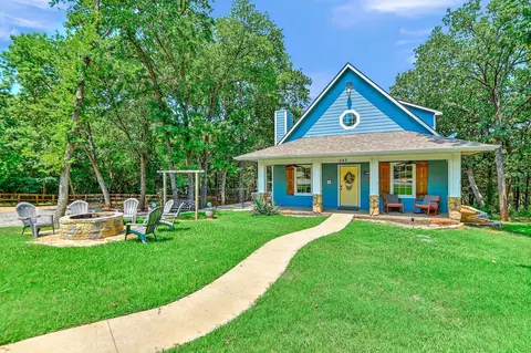 343 Plantation Ave, Pottsboro, TX 75076