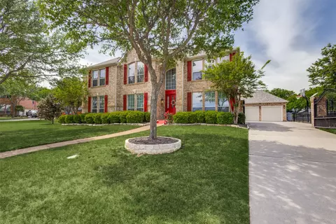 6623 Sapphire Cir S, Colleyville, TX 76034