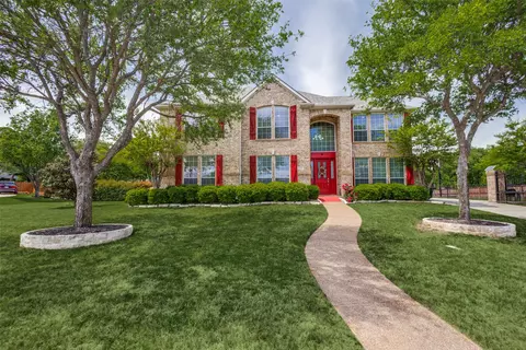 6623 Sapphire Cir S, Colleyville, TX 76034