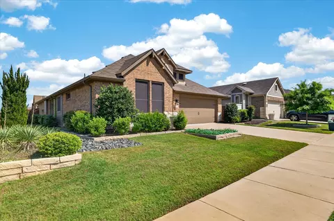 1001 Pecos St, Aubrey, TX 76227