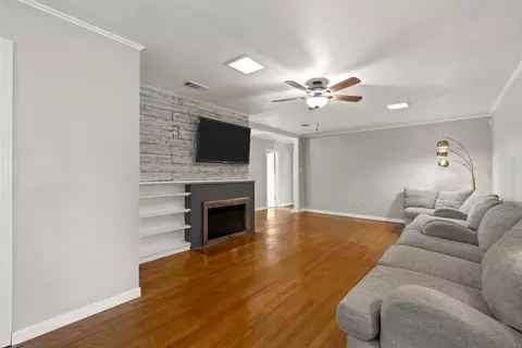 Living - 3223 Live Oak Ave, Waco, TX 76708 photo 3 of 7