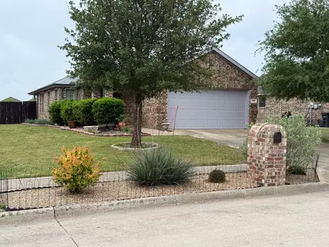 120 Chalk Rd, Anna, TX 75409